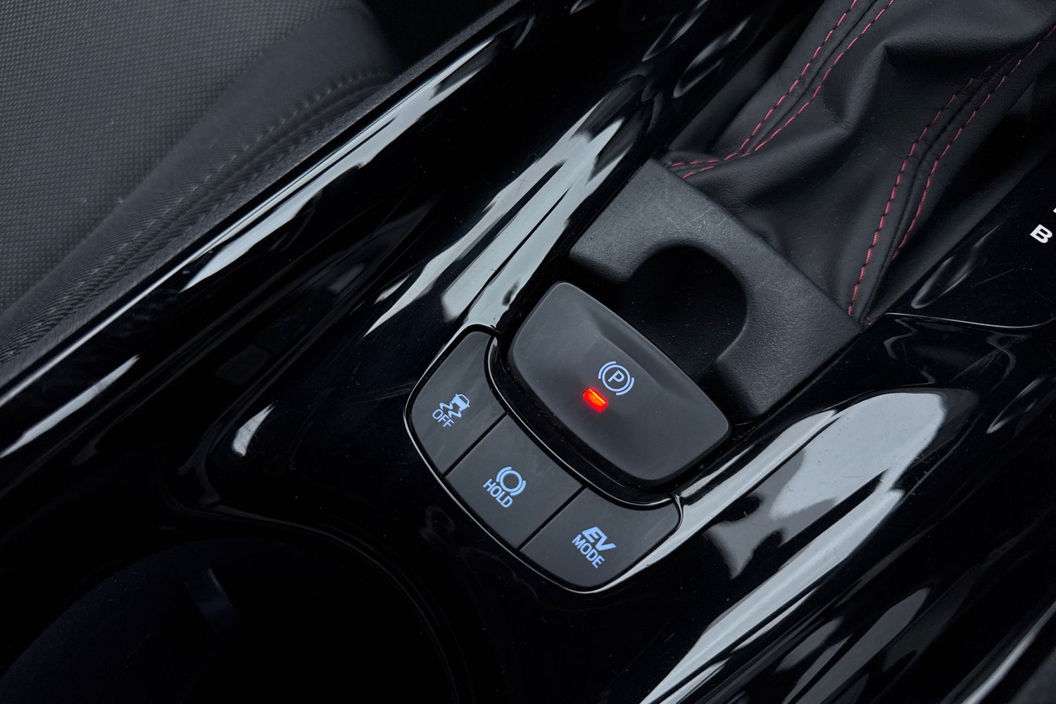 Used Toyota C-HR 2022 for sale - 77303032: Photo 37