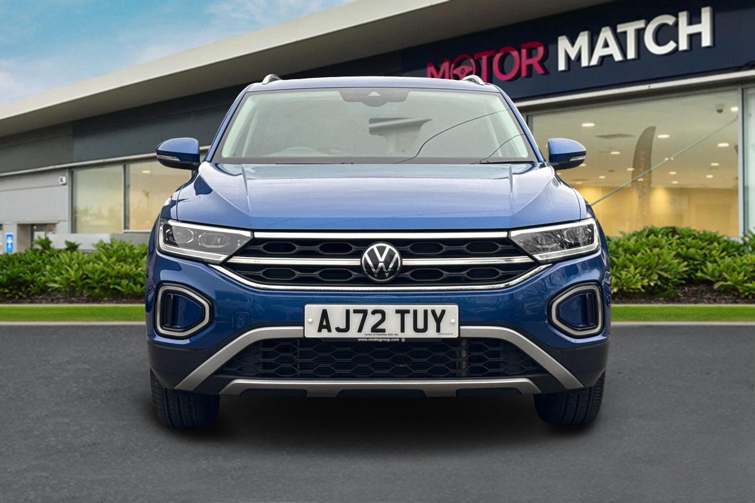 Used Volkswagen T-Roc 2023 for sale - 77608199: Photo 6