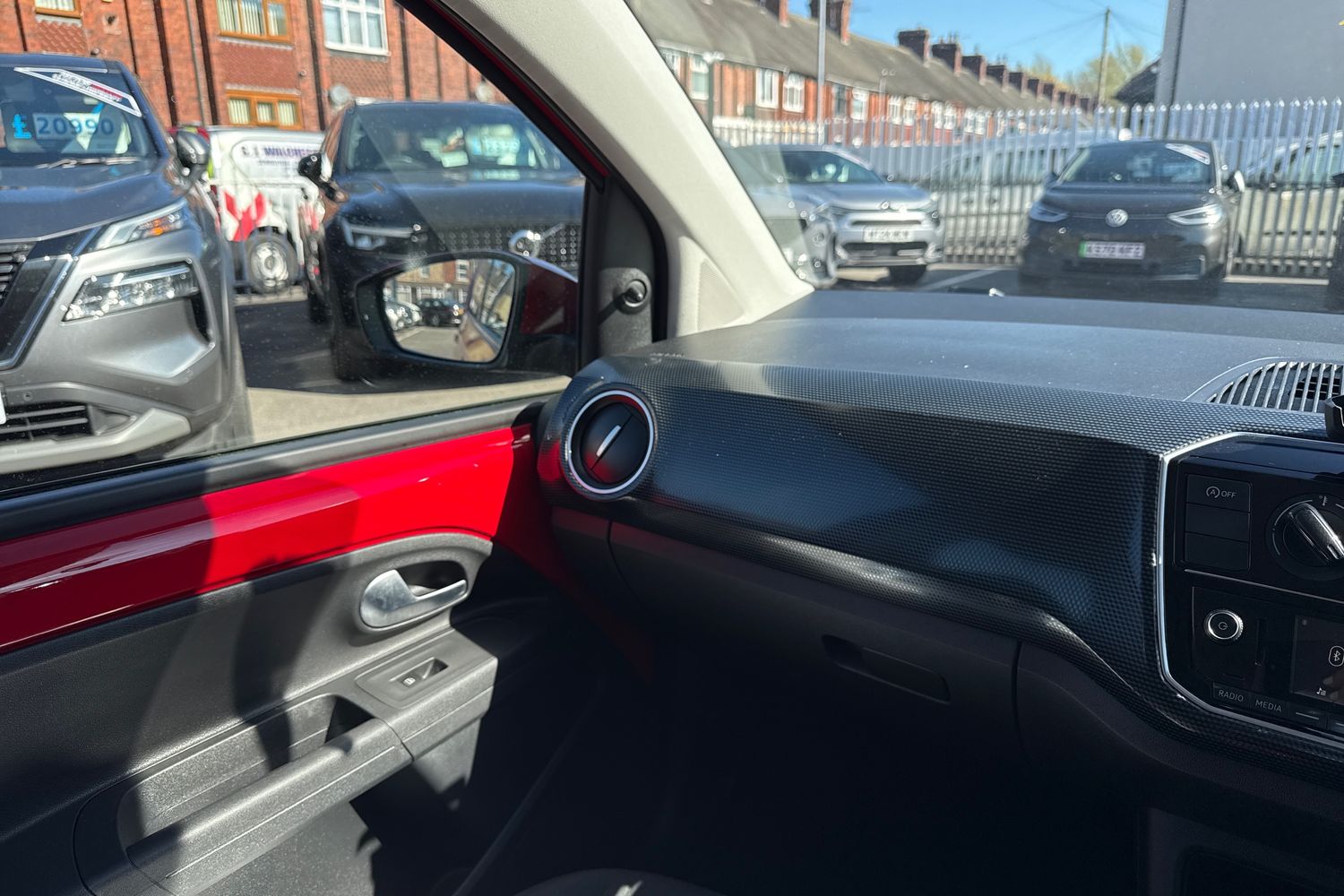 Used Volkswagen up! 2019 for sale - 78154988: Photo 14