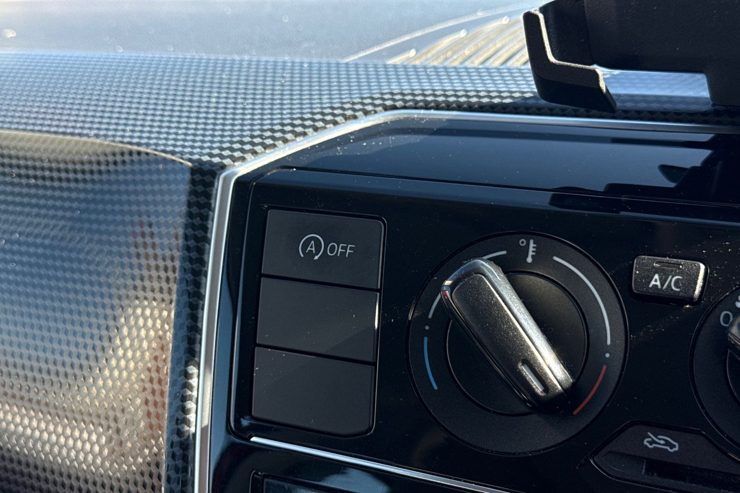 Used Volkswagen up! 2019 for sale - 78154988: Photo 34