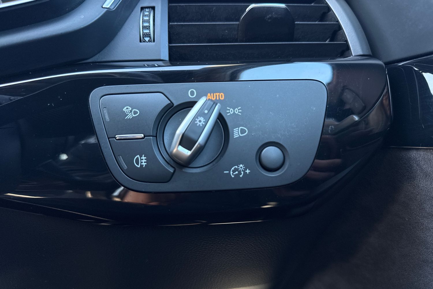 Used Audi A4 2019 for sale - 78155208: Photo 41