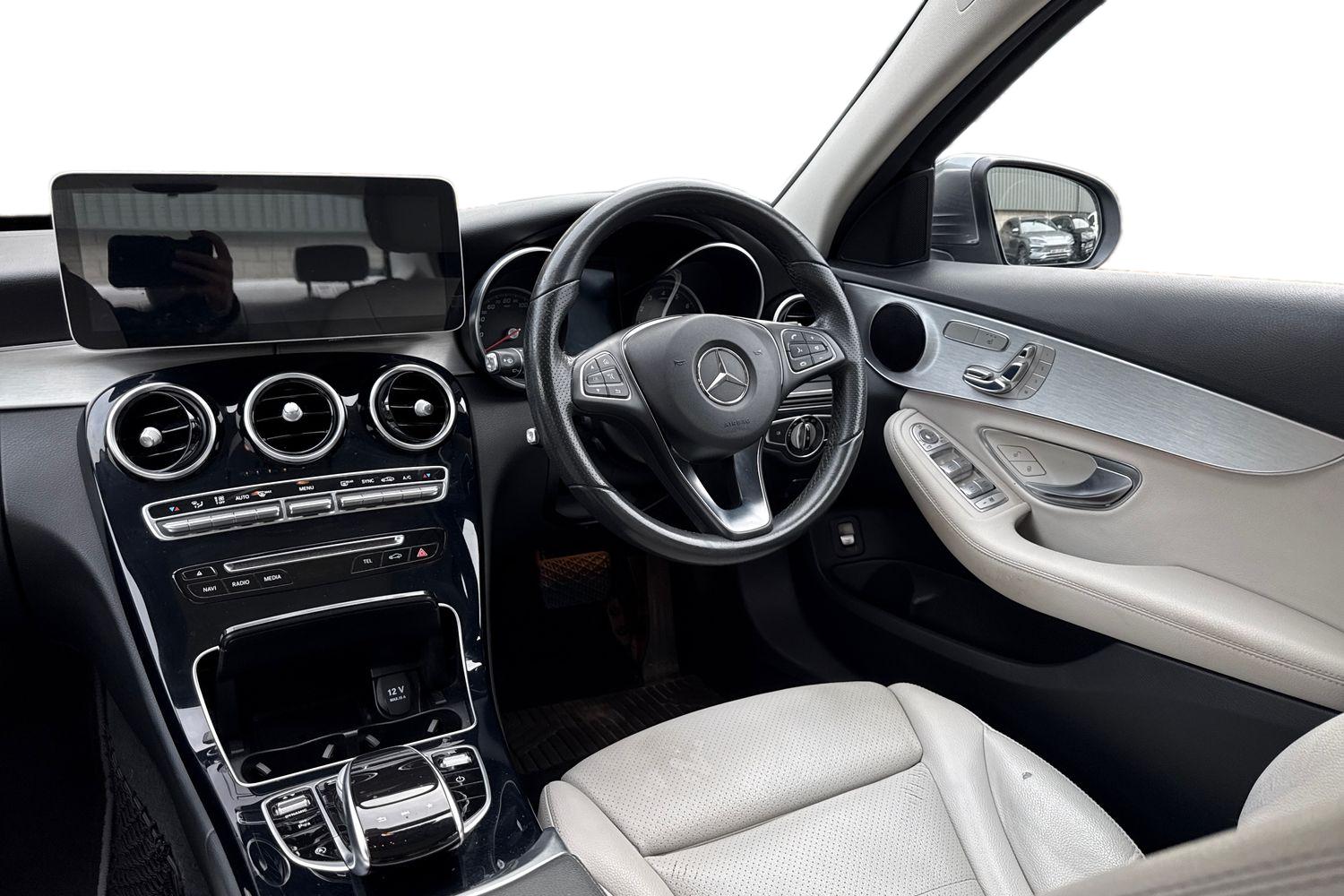 Used Mercedes-Benz C Class 2016 for sale - 76469283: Photo 12