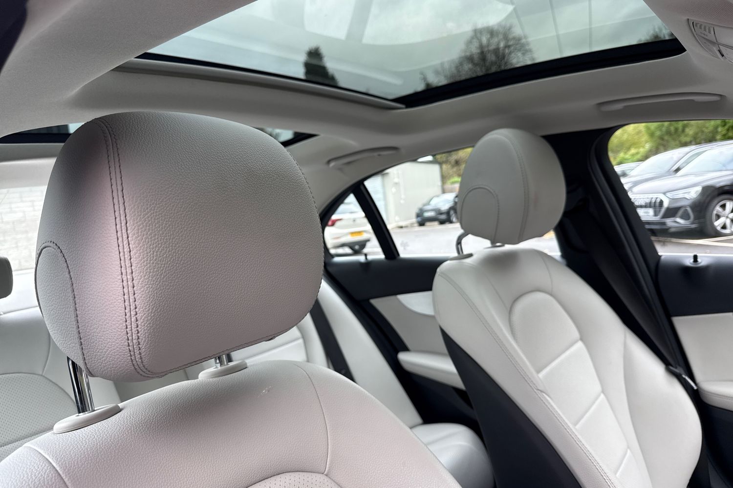 Used Mercedes-Benz C Class 2016 for sale - 76469283: Photo 20