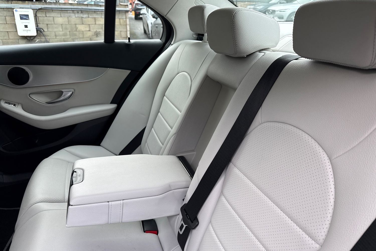 Used Mercedes-Benz C Class 2016 for sale - 76469283: Photo 25