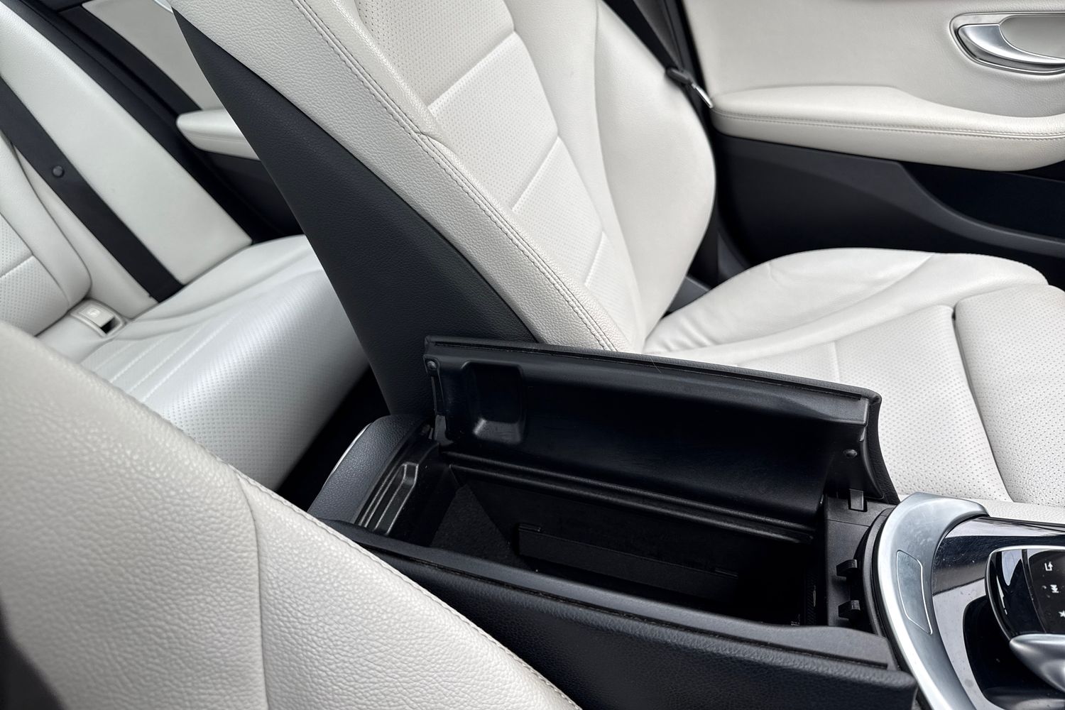 Used Mercedes-Benz C Class 2016 for sale - 76469283: Photo 36