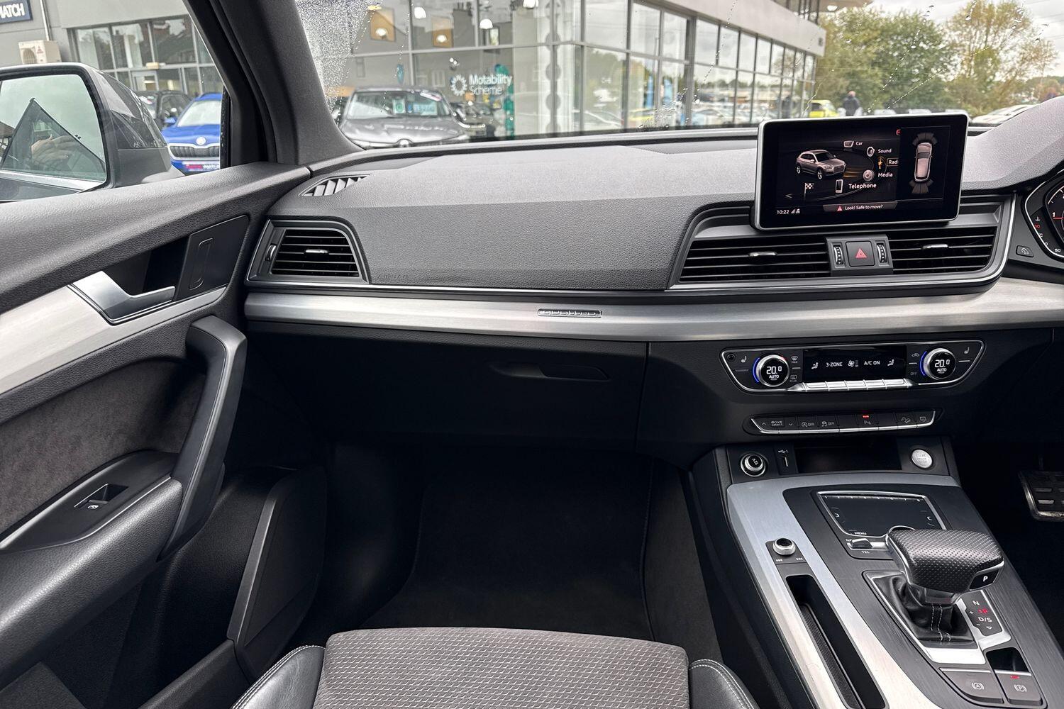 Used Audi Q5 2019 for sale - 76365187: Photo 15