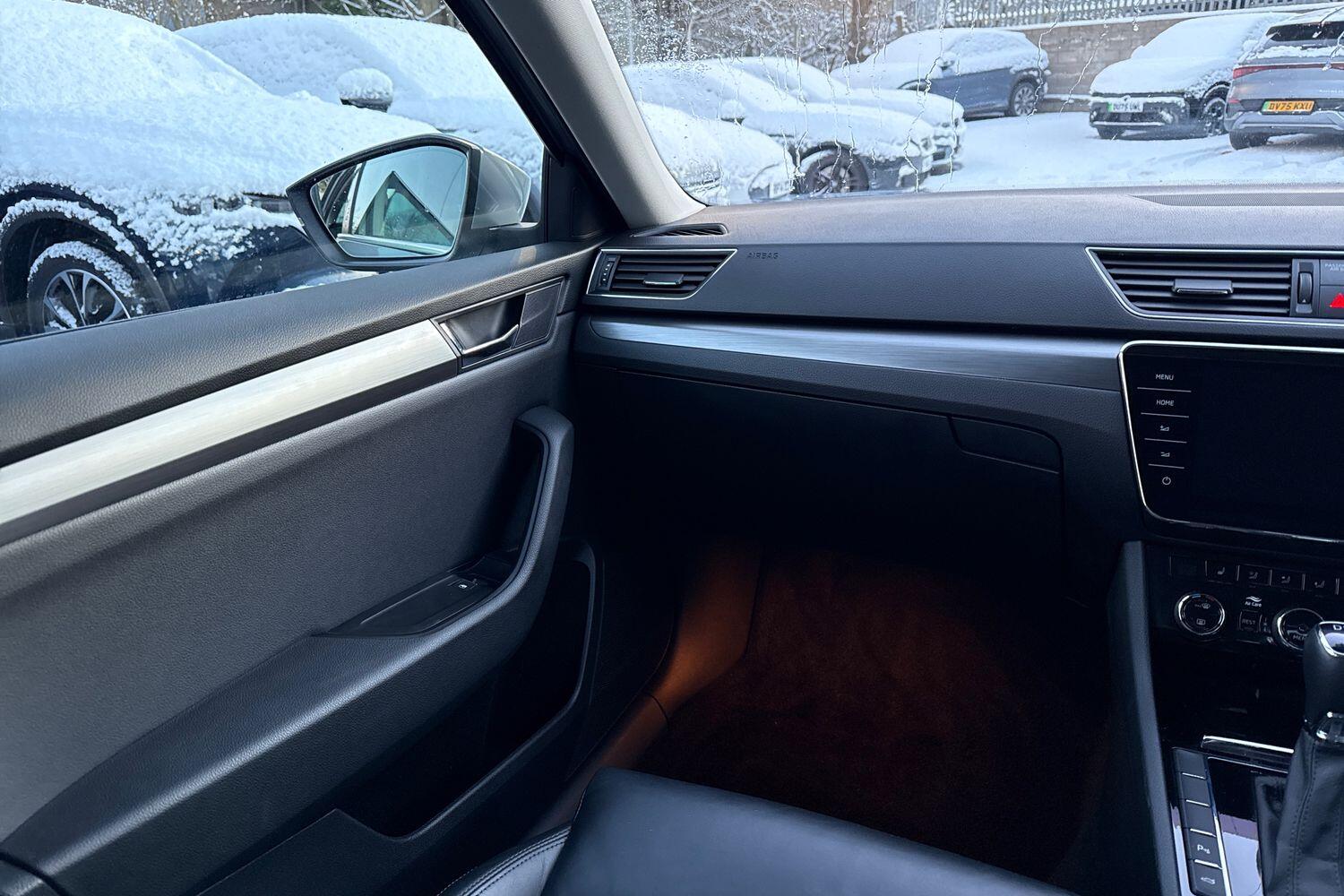 Used Skoda Superb 2019 for sale - 77128967: Photo 15