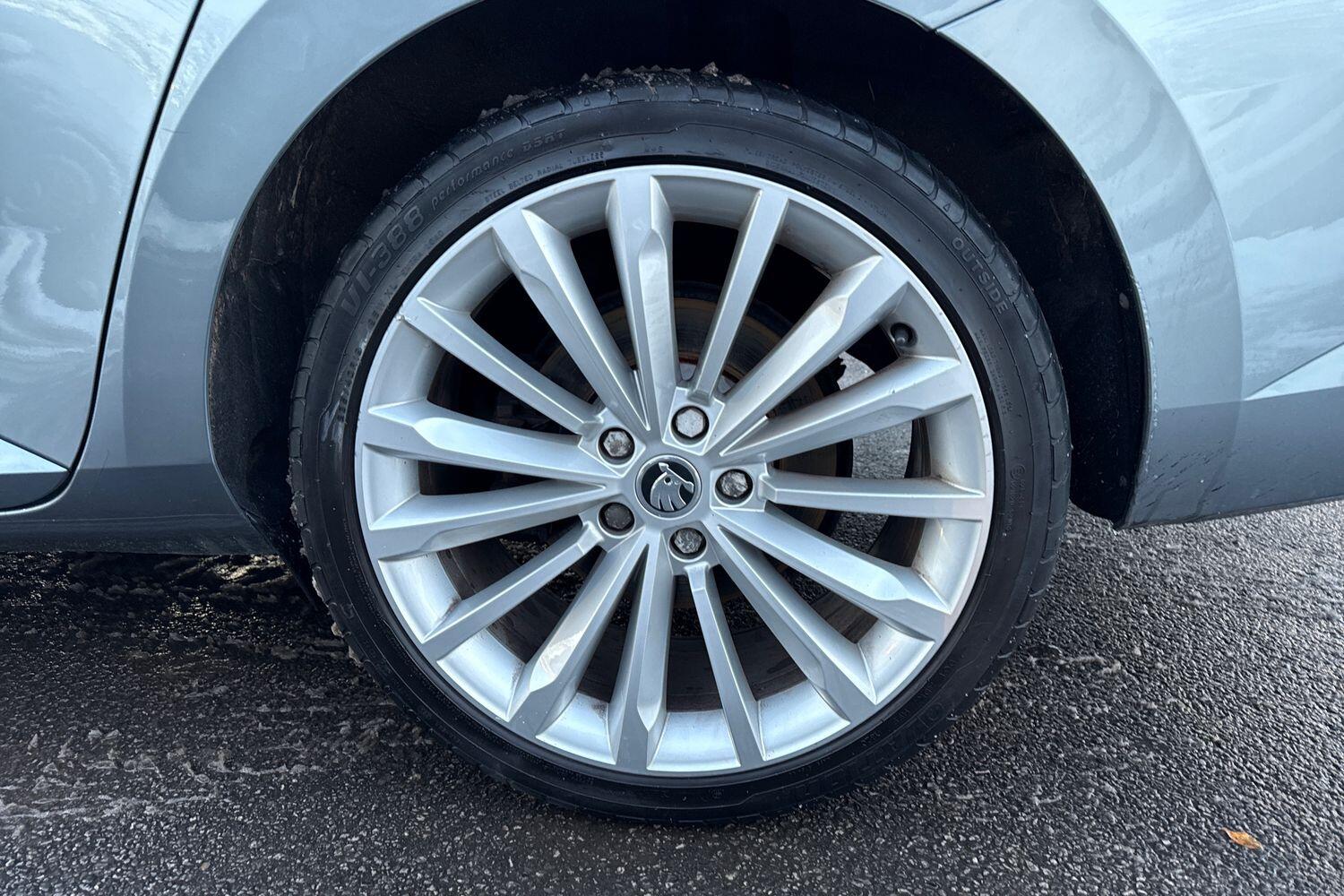 Used Skoda Superb 2019 for sale - 77128967: Photo 24