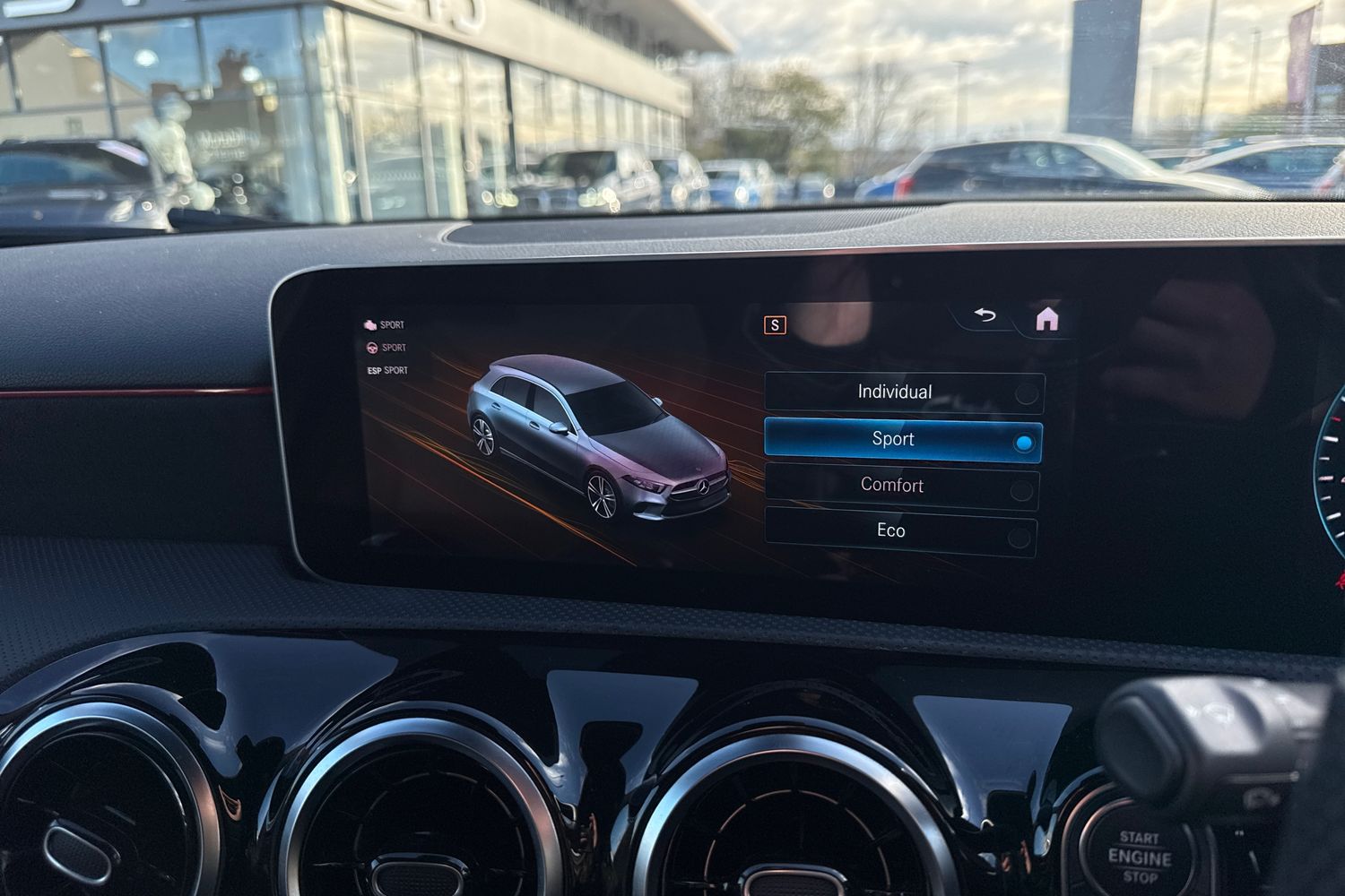 Used Mercedes-Benz A-Class 2020 for sale - 76636914: Photo 32