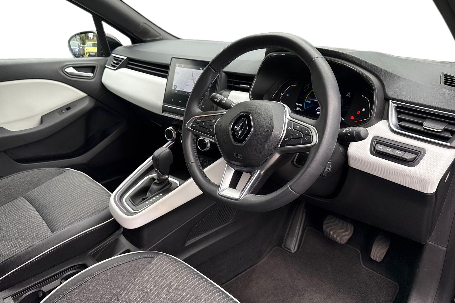 Used Renault Clio 2023 for sale - 76365189: Photo 8