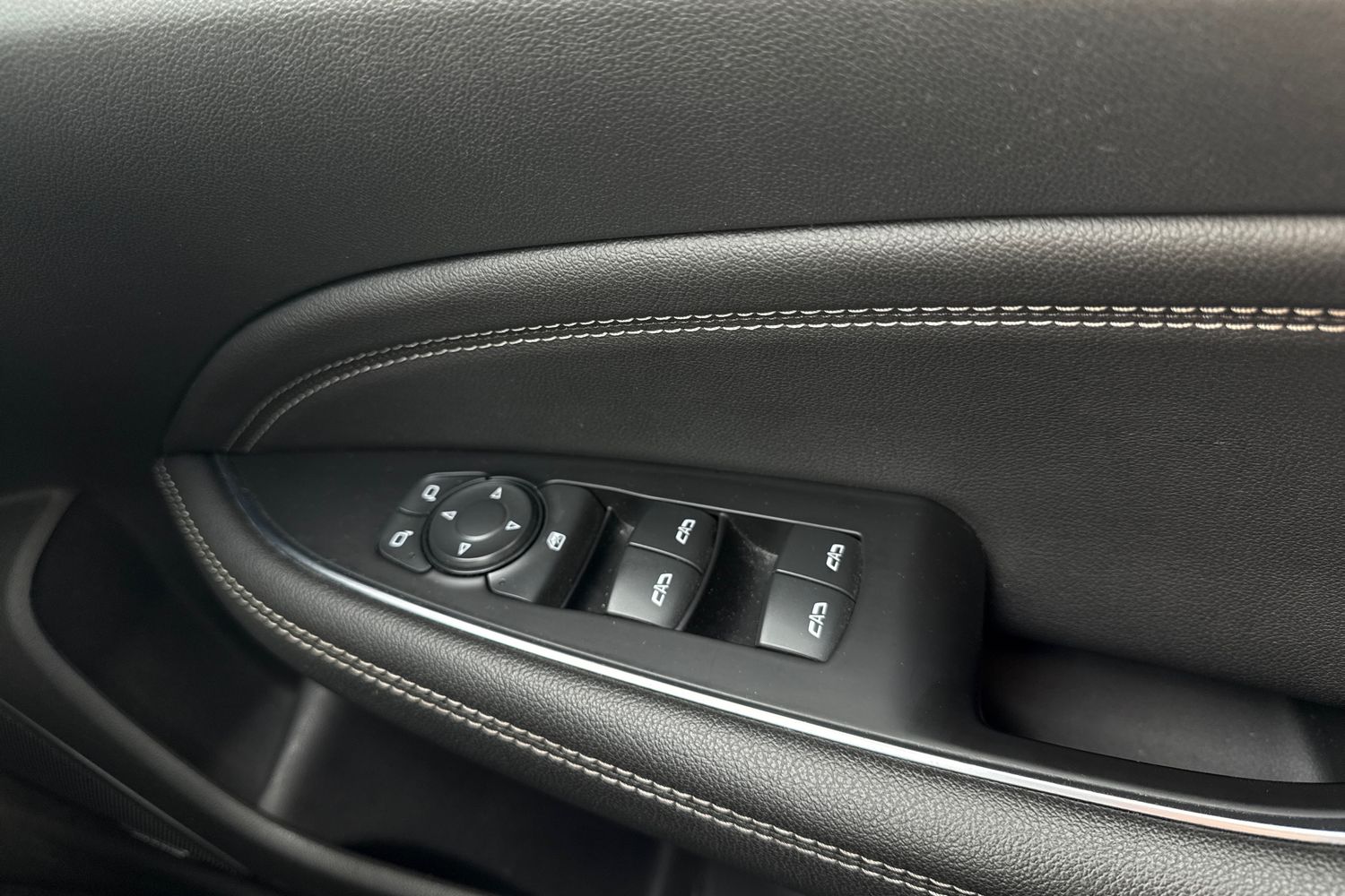 Used Vauxhall Insignia 2017 for sale - 77981838: Photo 18