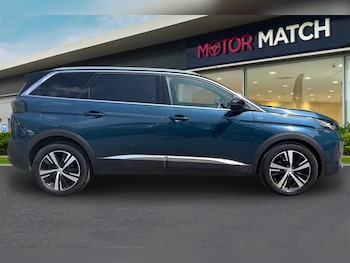 Used Peugeot 5008 2023 for sale - 79321335: Photo