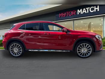 Used Mercedes-Benz GLA 2020 for sale - 79575172: Photo