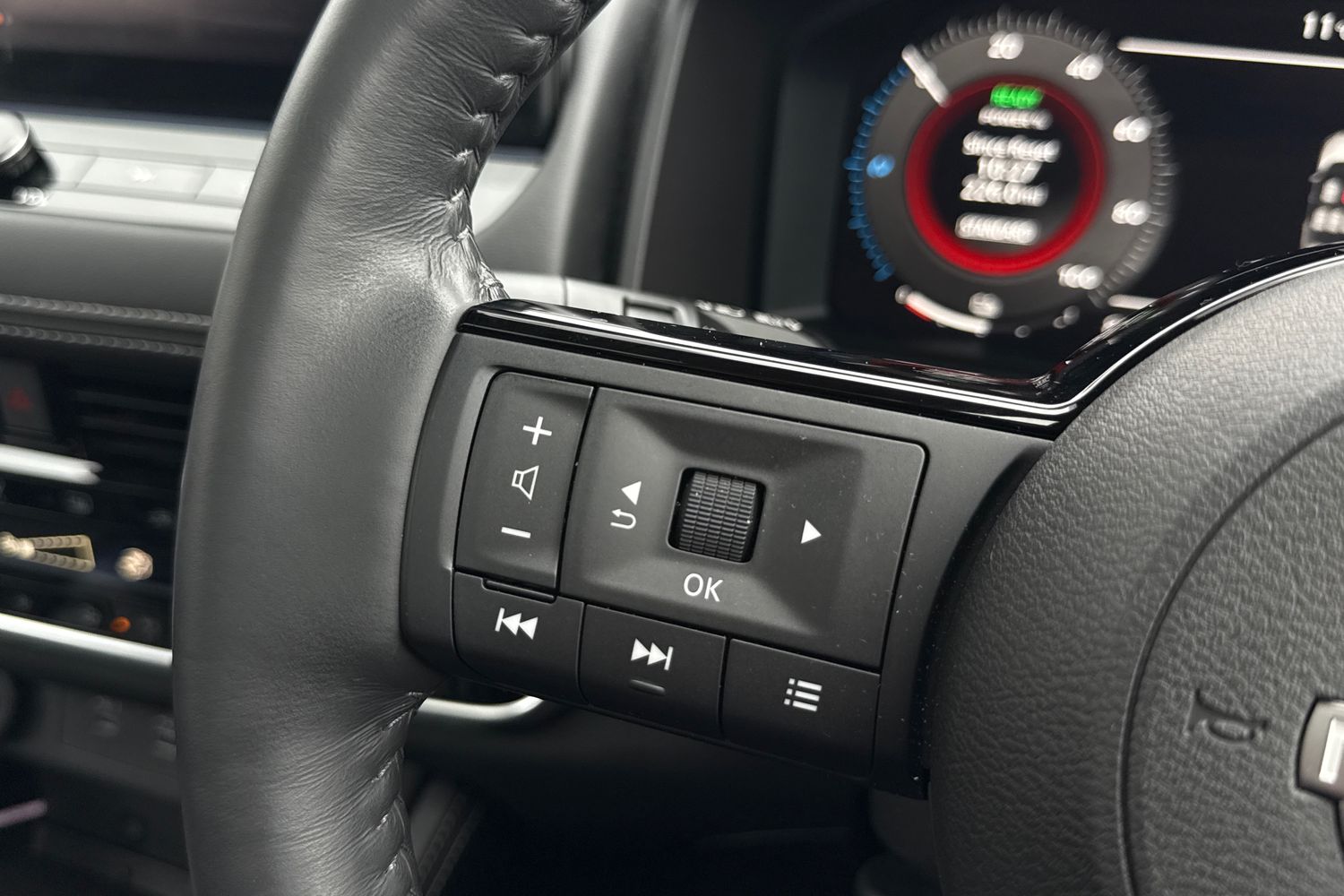 Used Nissan X-Trail 2024 for sale - 77728800: Photo 34