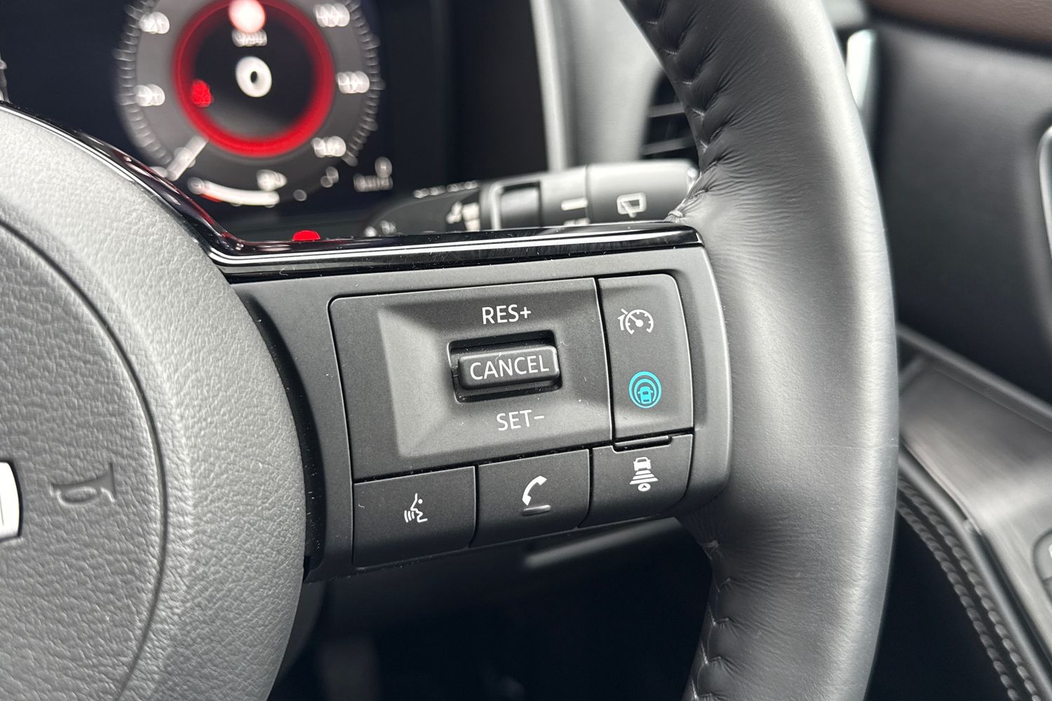 Used Nissan X-Trail 2024 for sale - 77728800: Photo 35