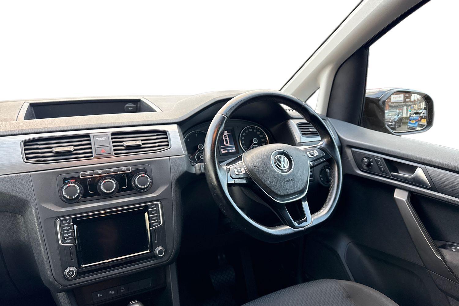 Used Volkswagen Caddy Maxi Life 2017 for sale - 76941500: Photo 13