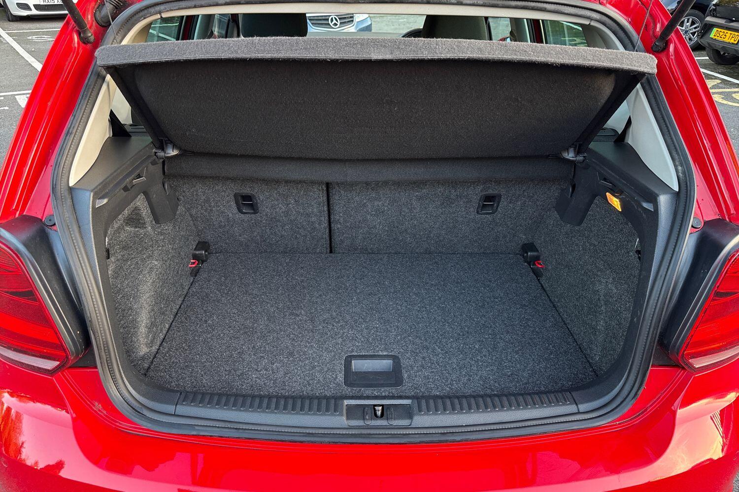 Used Volkswagen Polo 2017 for sale - 76438881: Photo 10