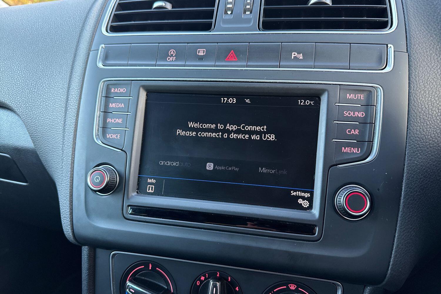 Used Volkswagen Polo 2017 for sale - 76438881: Photo 12