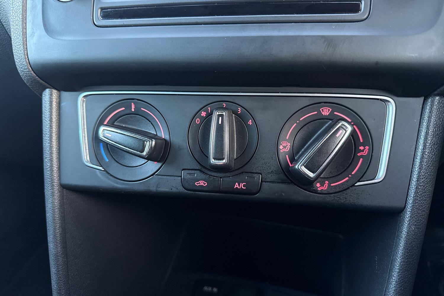 Used Volkswagen Polo 2017 for sale - 76438881: Photo 19