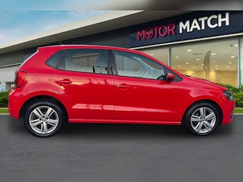 Used Volkswagen Polo 2017 for sale - 76438881: Photo