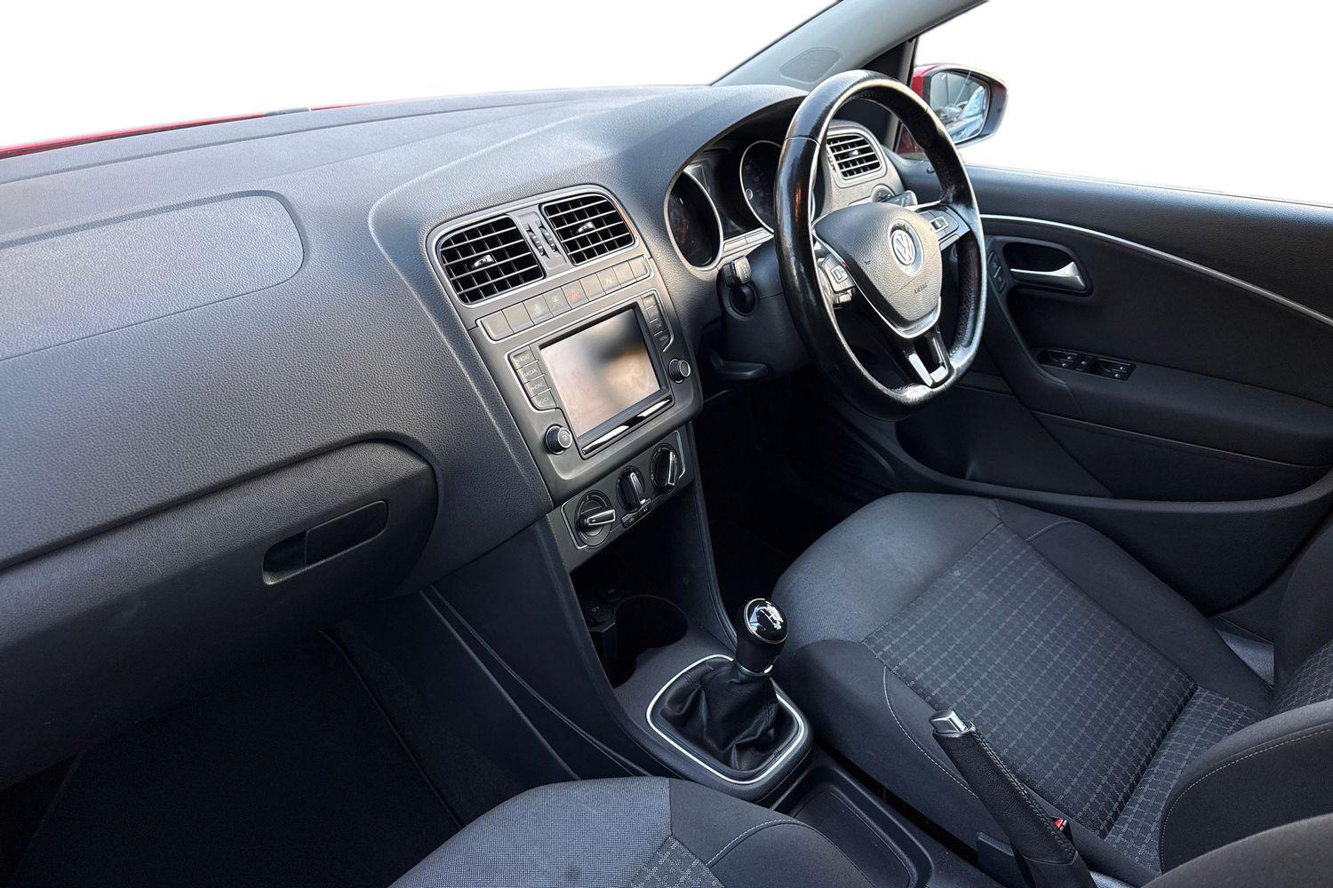 Used Volkswagen Polo 2017 for sale - 76438881: Photo 9