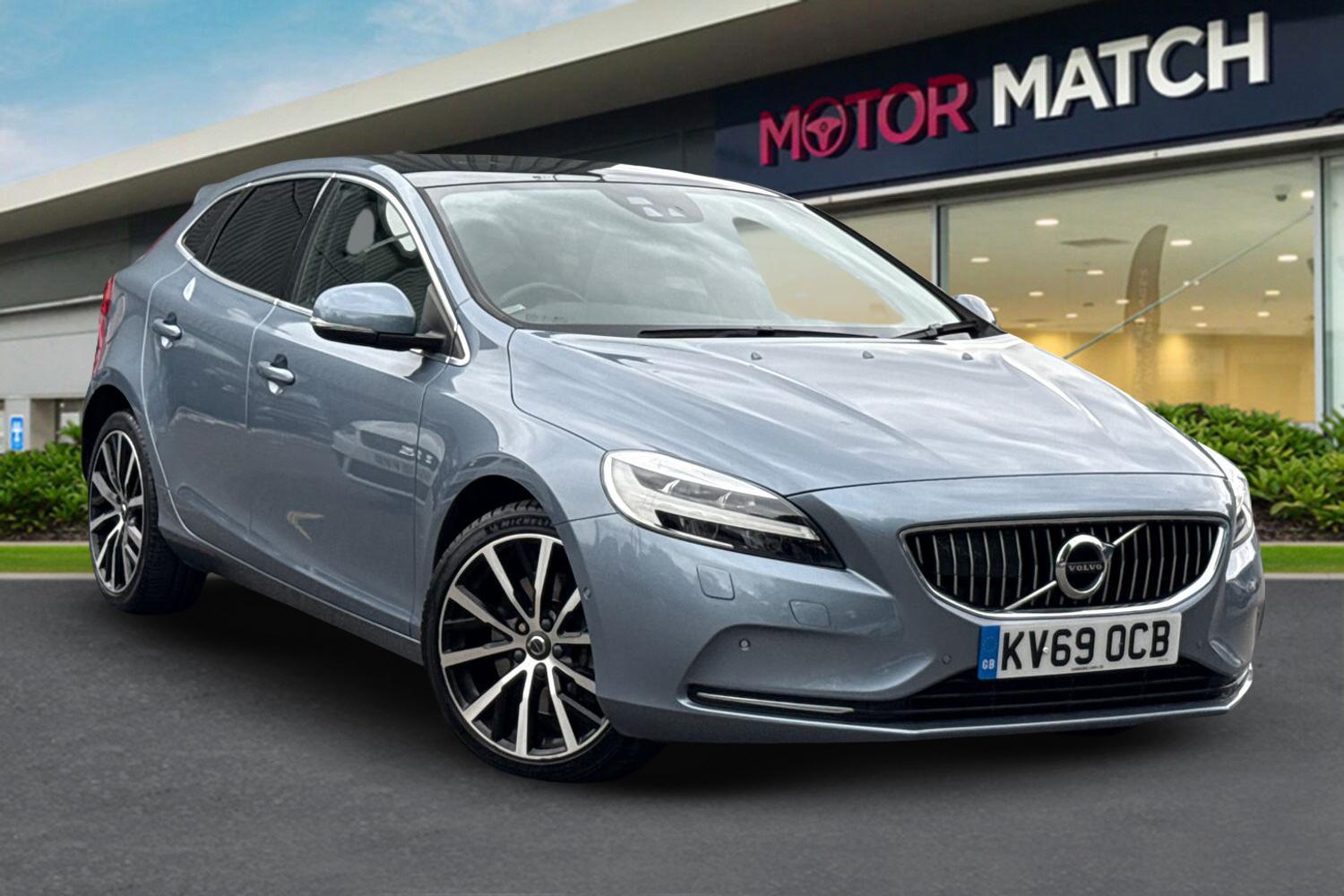 Used Volvo V40 2019 for sale - 76365173: Photo 1