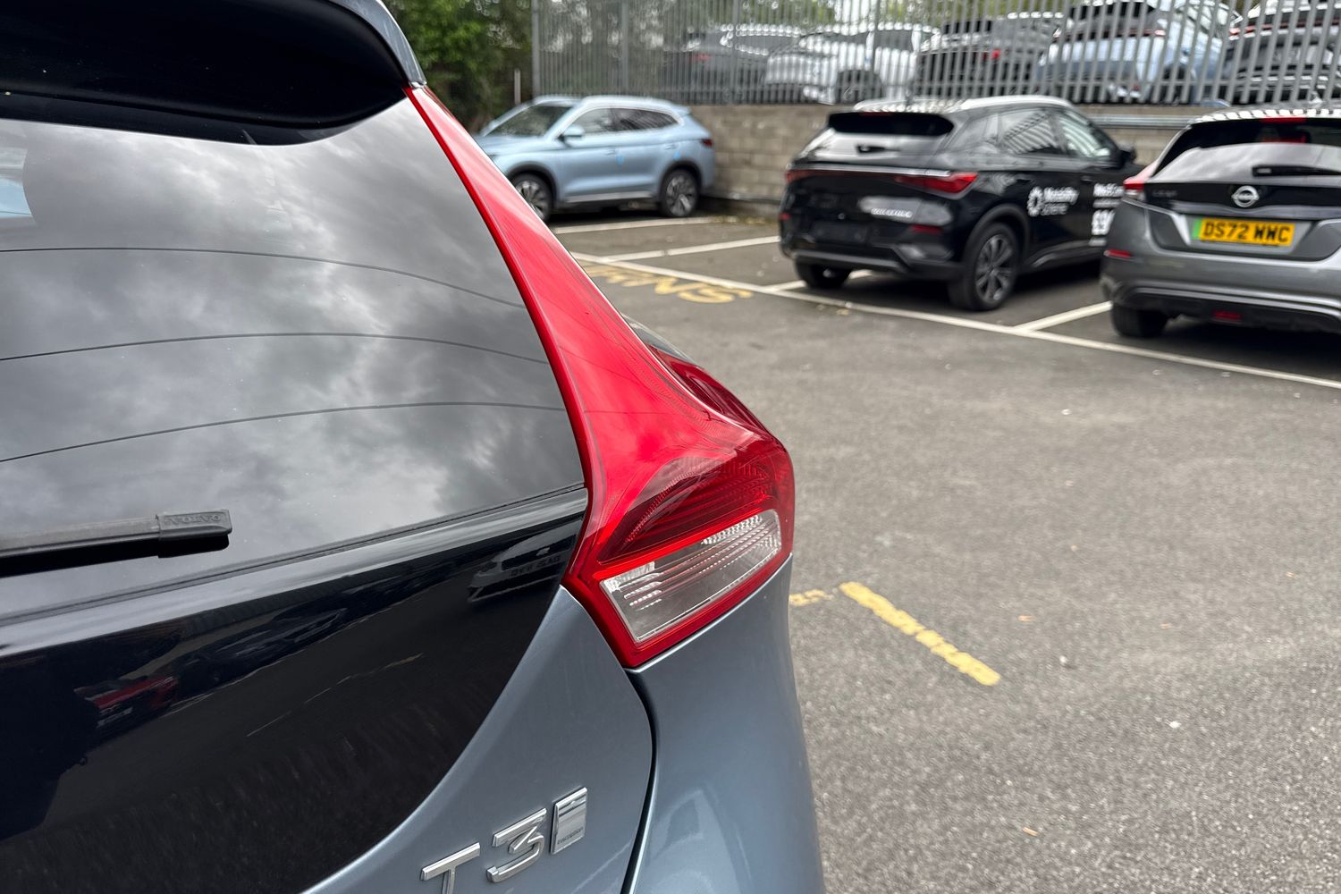 Used Volvo V40 2019 for sale - 76365173: Photo 16
