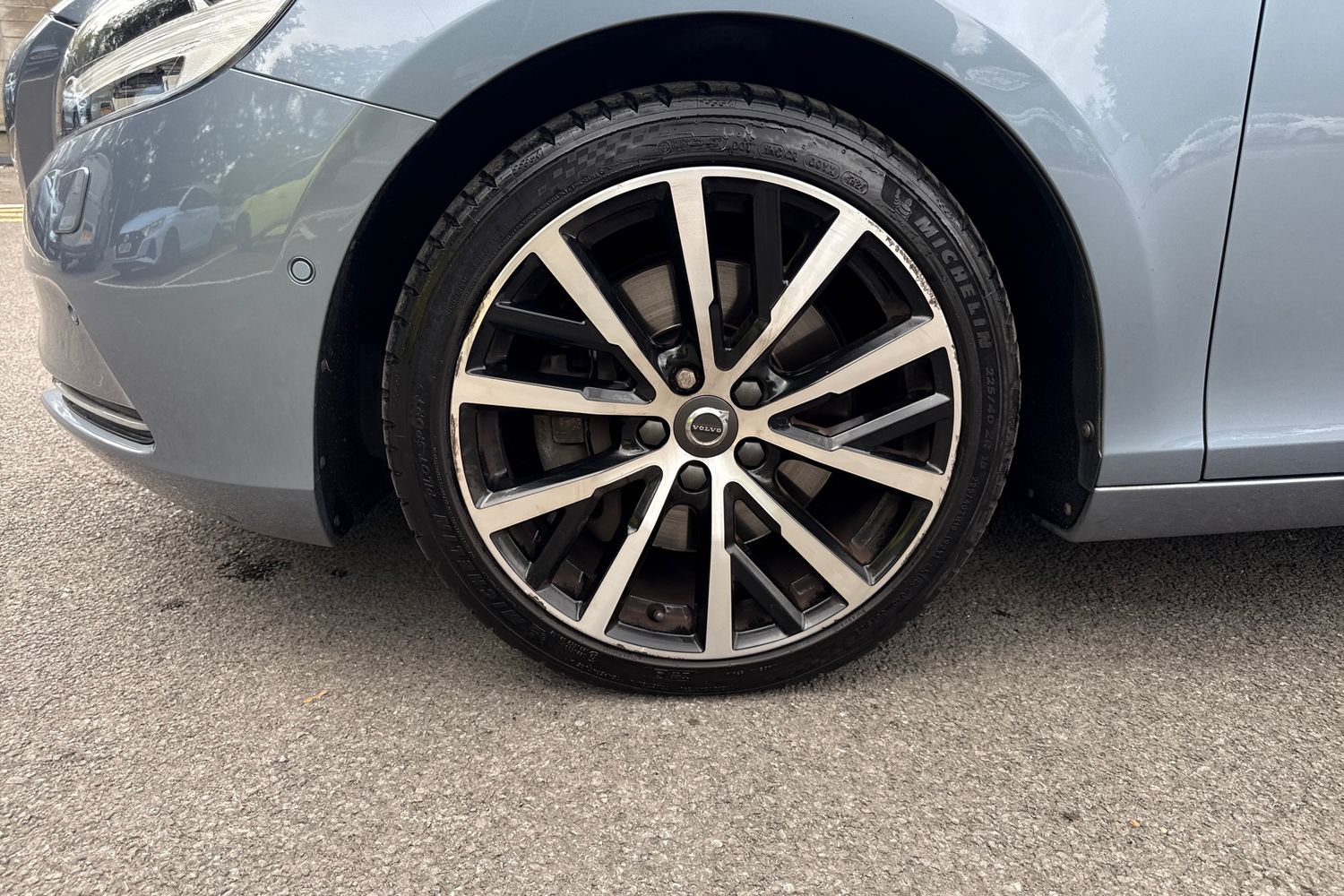 Used Volvo V40 2019 for sale - 76365173: Photo 24