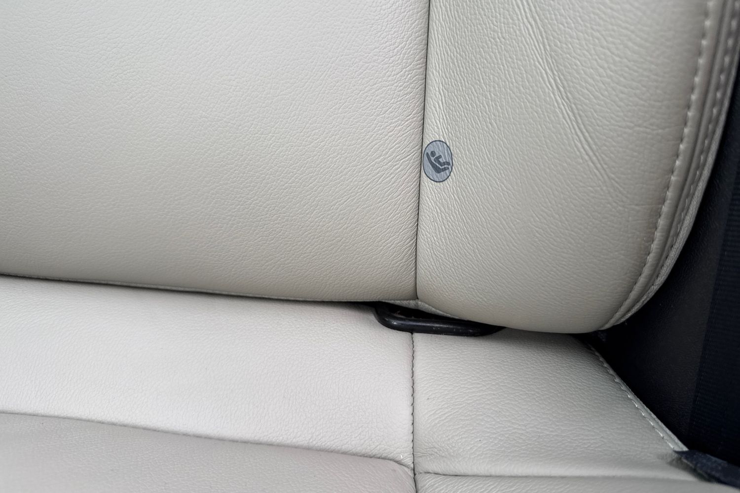 Used Volvo V40 2019 for sale - 76365173: Photo 28