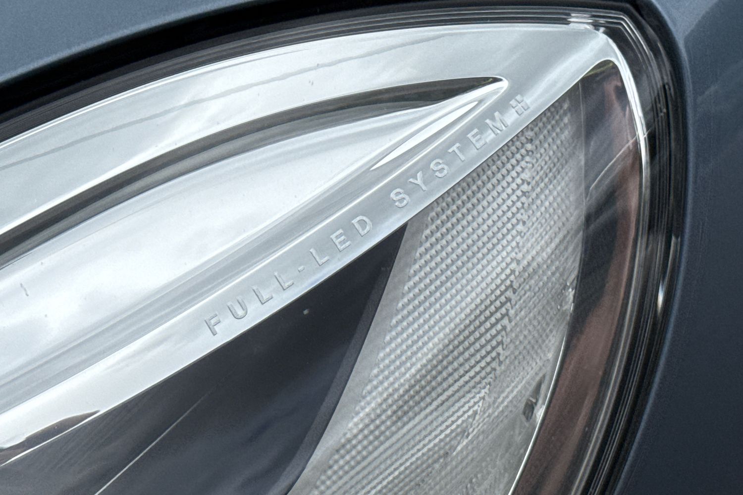 Used Volvo V40 2019 for sale - 76365173: Photo 29