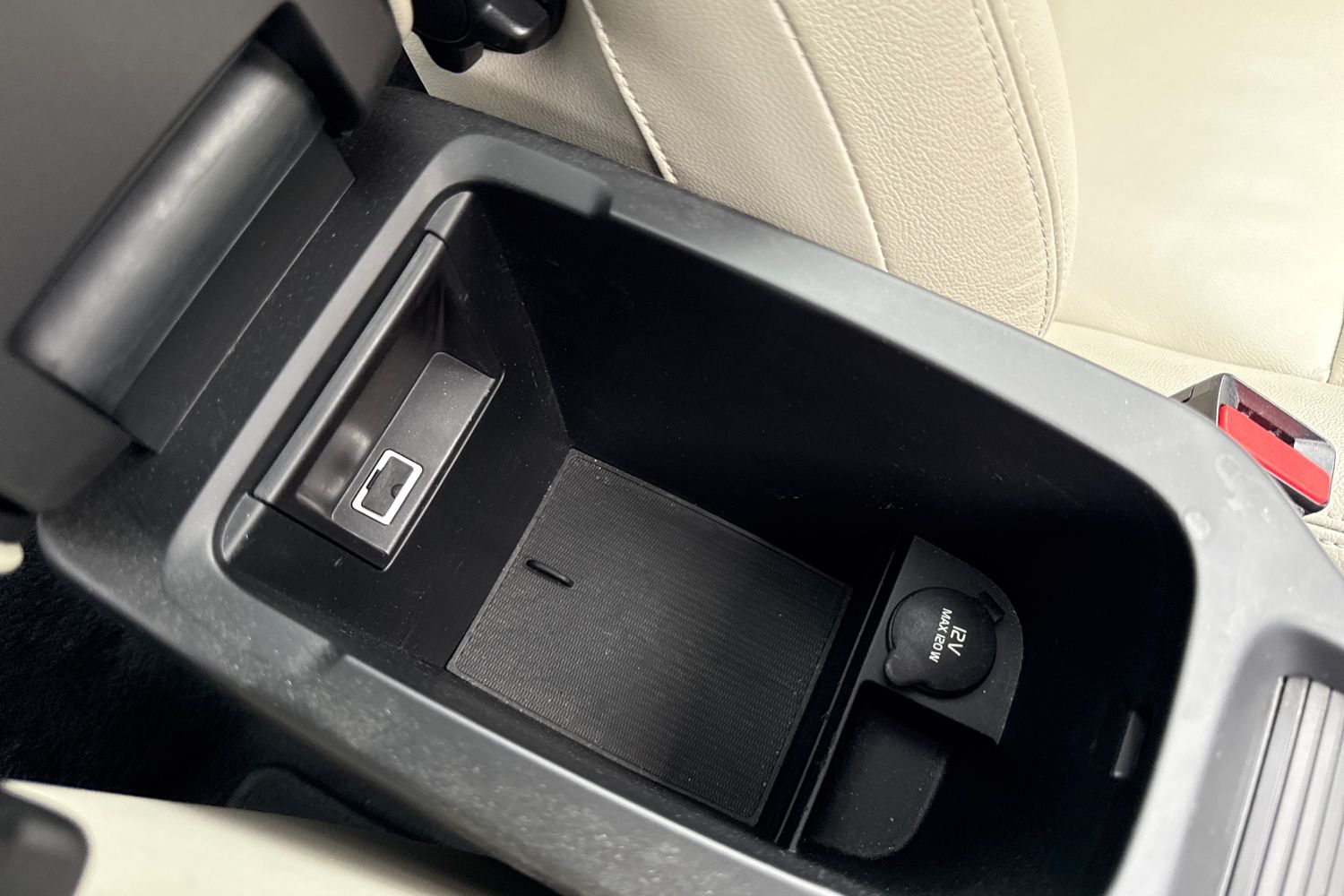 Used Volvo V40 2019 for sale - 76365173: Photo 49