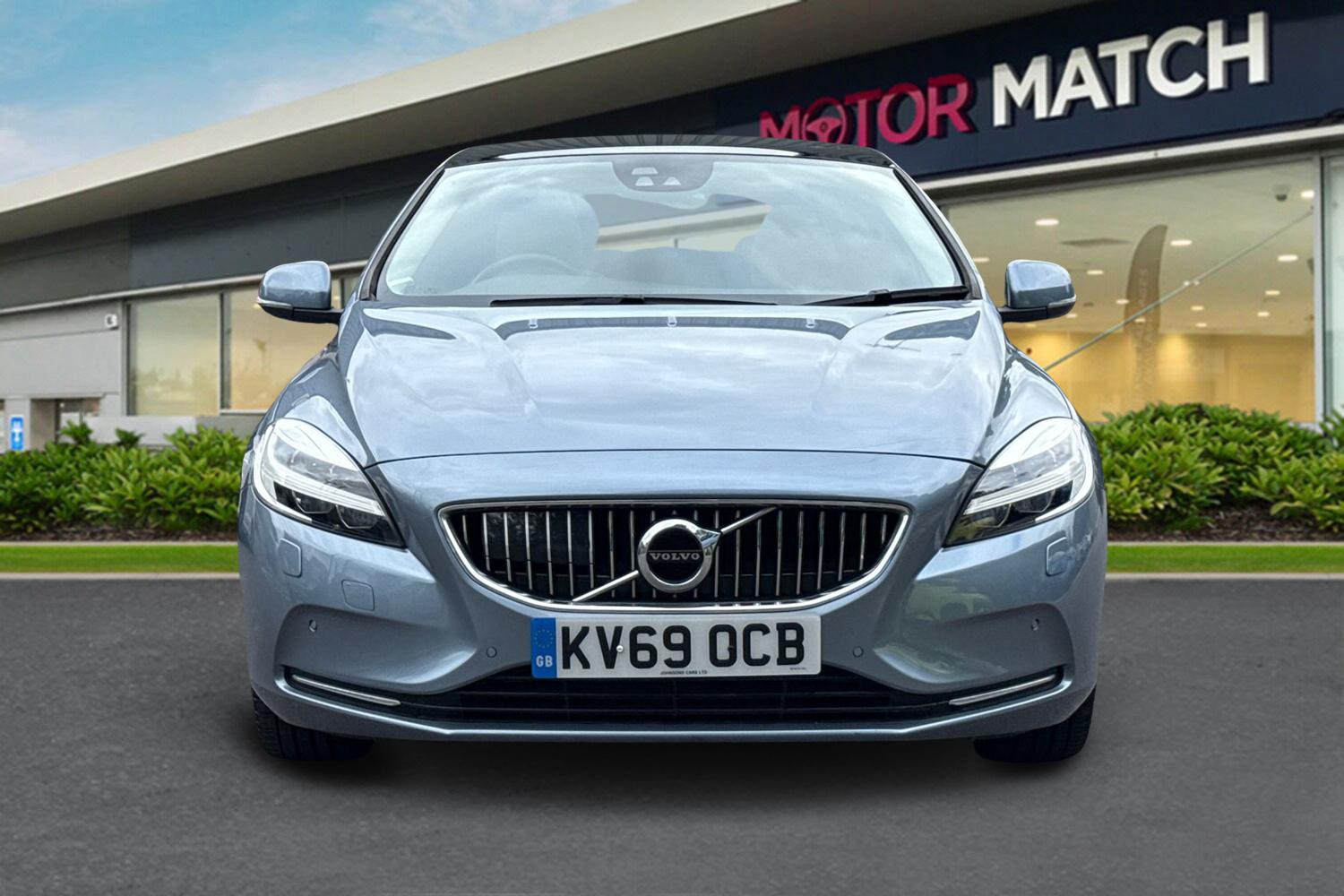 Used Volvo V40 2019 for sale - 76365173: Photo 6