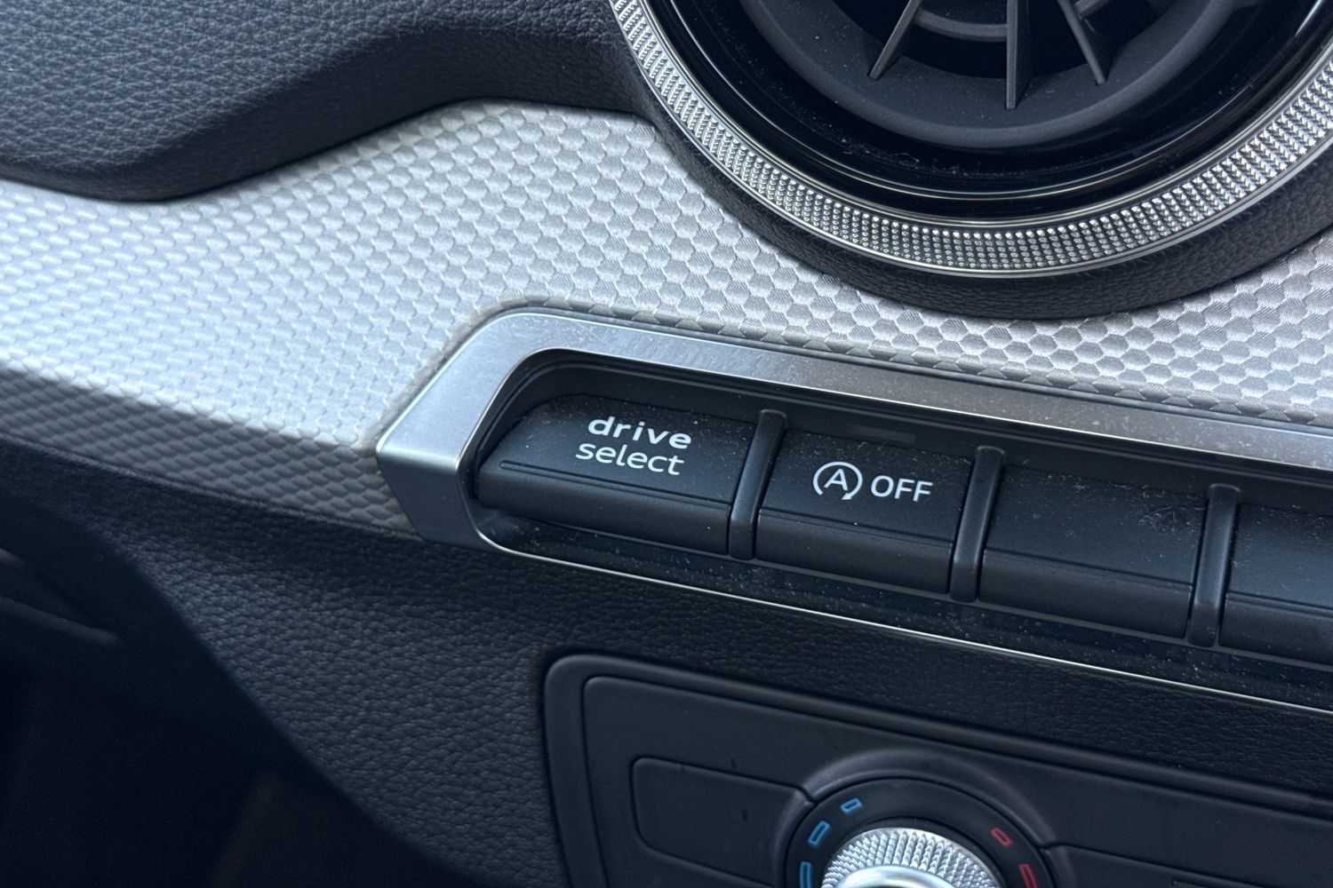 Used Audi Q2 2023 for sale - 78177564: Photo 41