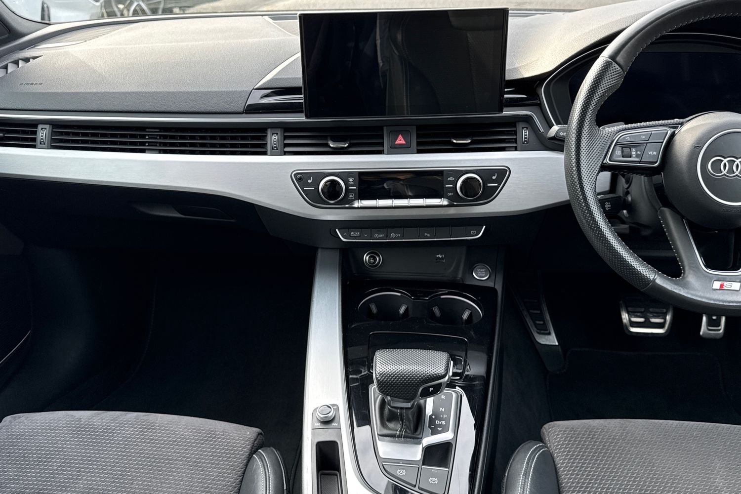 Used Audi A4 2020 for sale - 76863359: Photo 33
