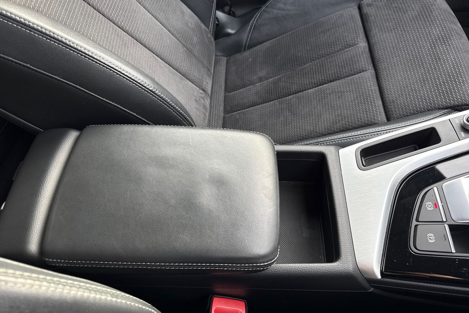 Used Audi A4 2020 for sale - 76863359: Photo 54