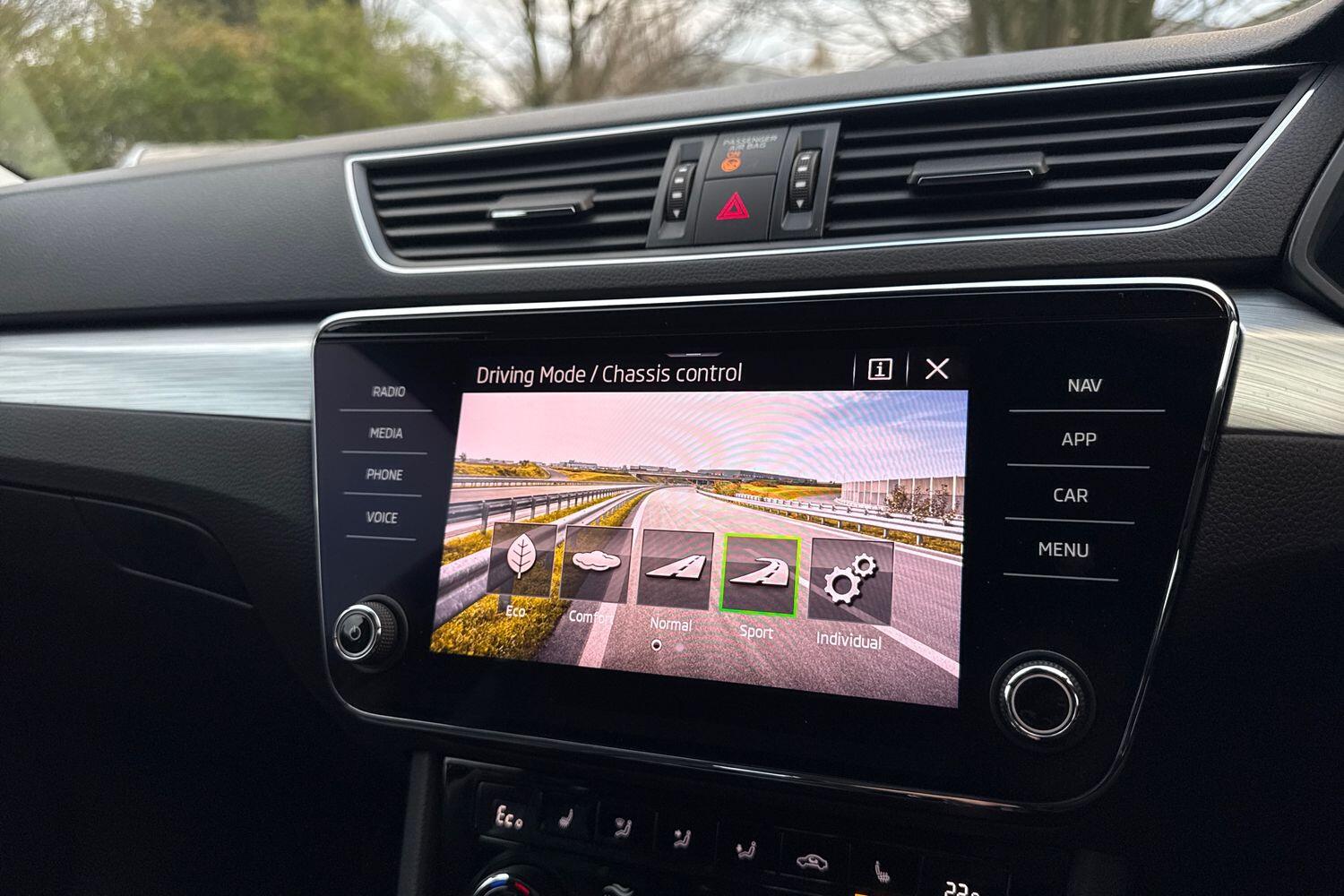 Used Skoda Superb 2021 for sale - 77139009: Photo 30