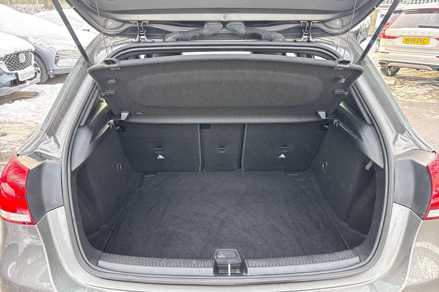 Used Mercedes-Benz A-Class 2019 for sale - 77152629: Photo 10