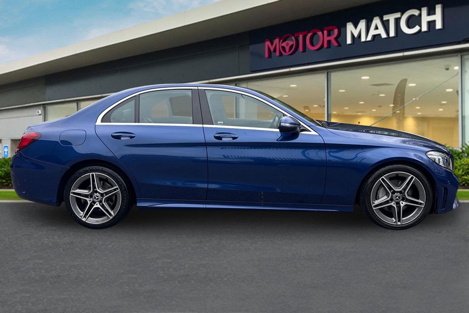 Used Mercedes-Benz C Class 2019 for sale - 78210834: Photo 3