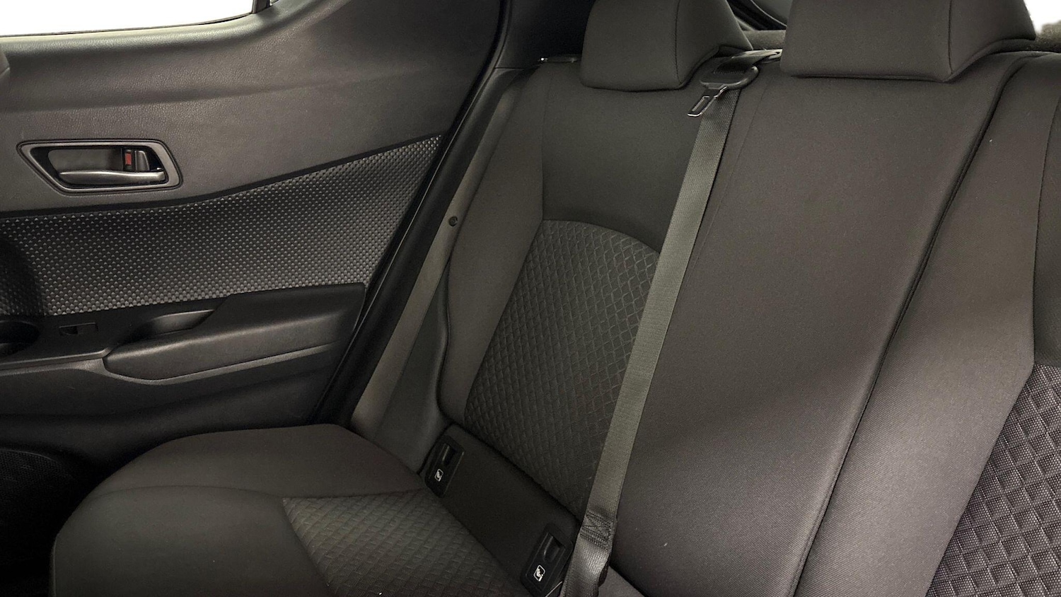 Used Toyota C-HR 2023 for sale - 77128961: Photo 9