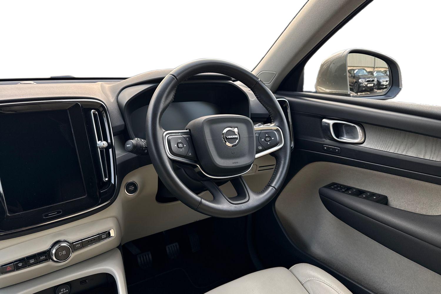 Used Volvo XC40 2021 for sale - 77026493: Photo 12