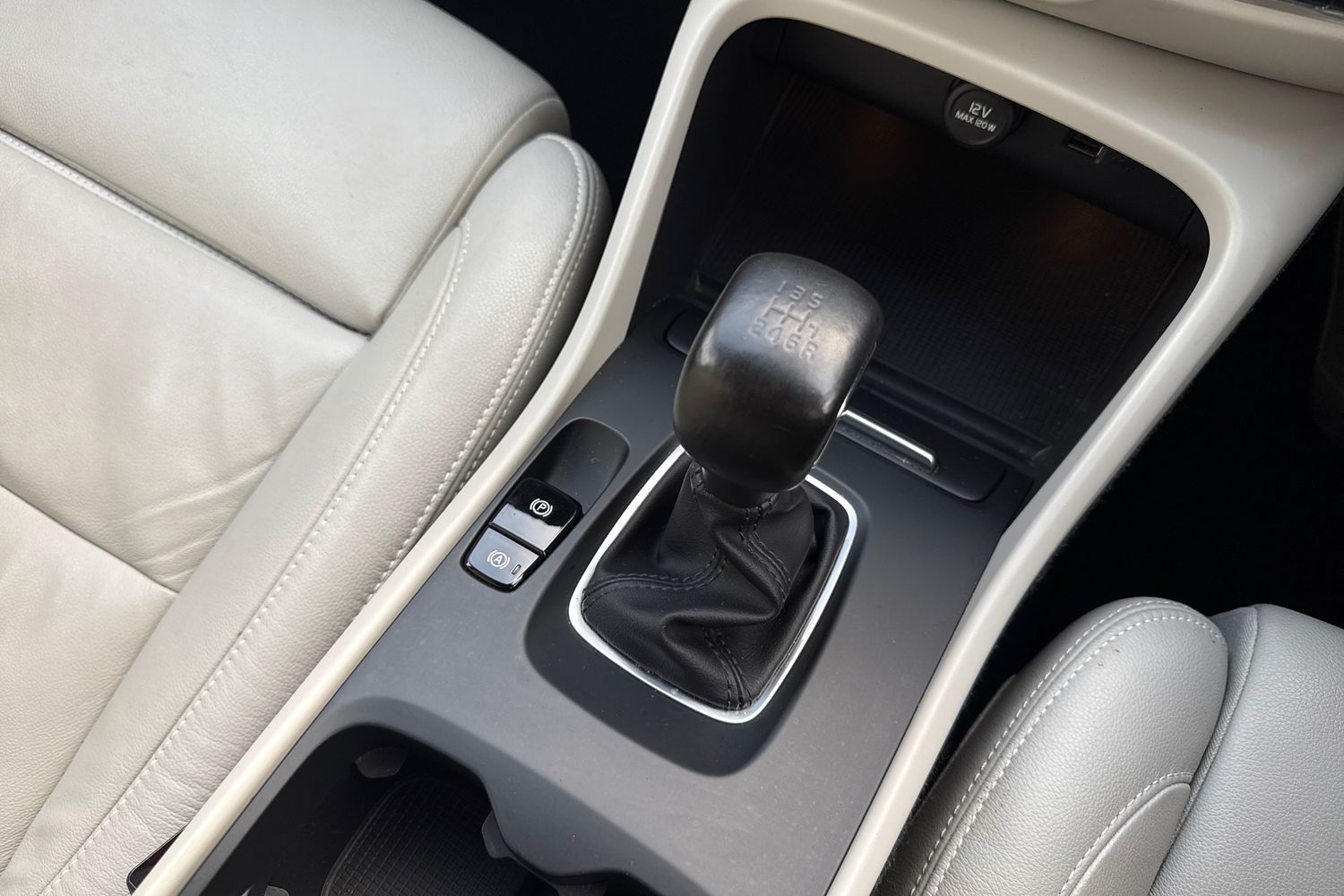 Used Volvo XC40 2021 for sale - 77026493: Photo 19