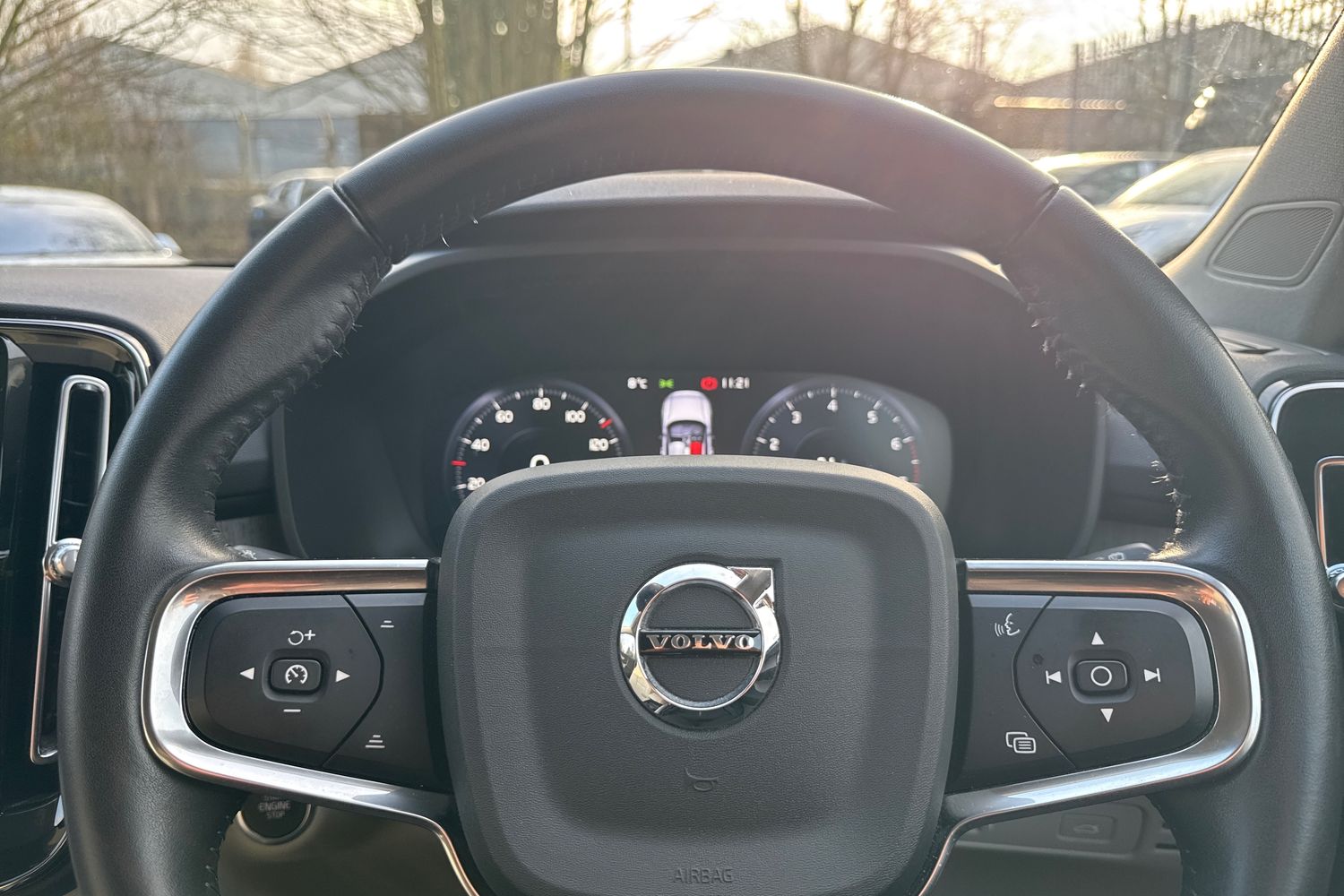 Used Volvo XC40 2021 for sale - 77026493: Photo 40