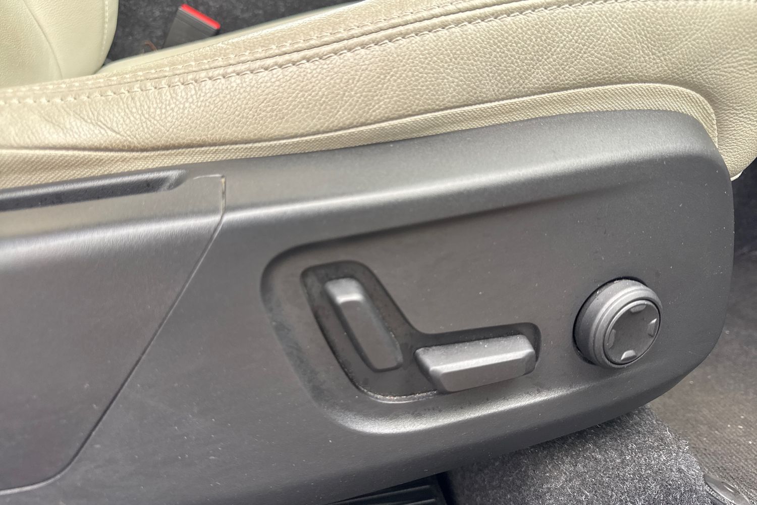 Used Volvo XC40 2021 for sale - 77026493: Photo 43