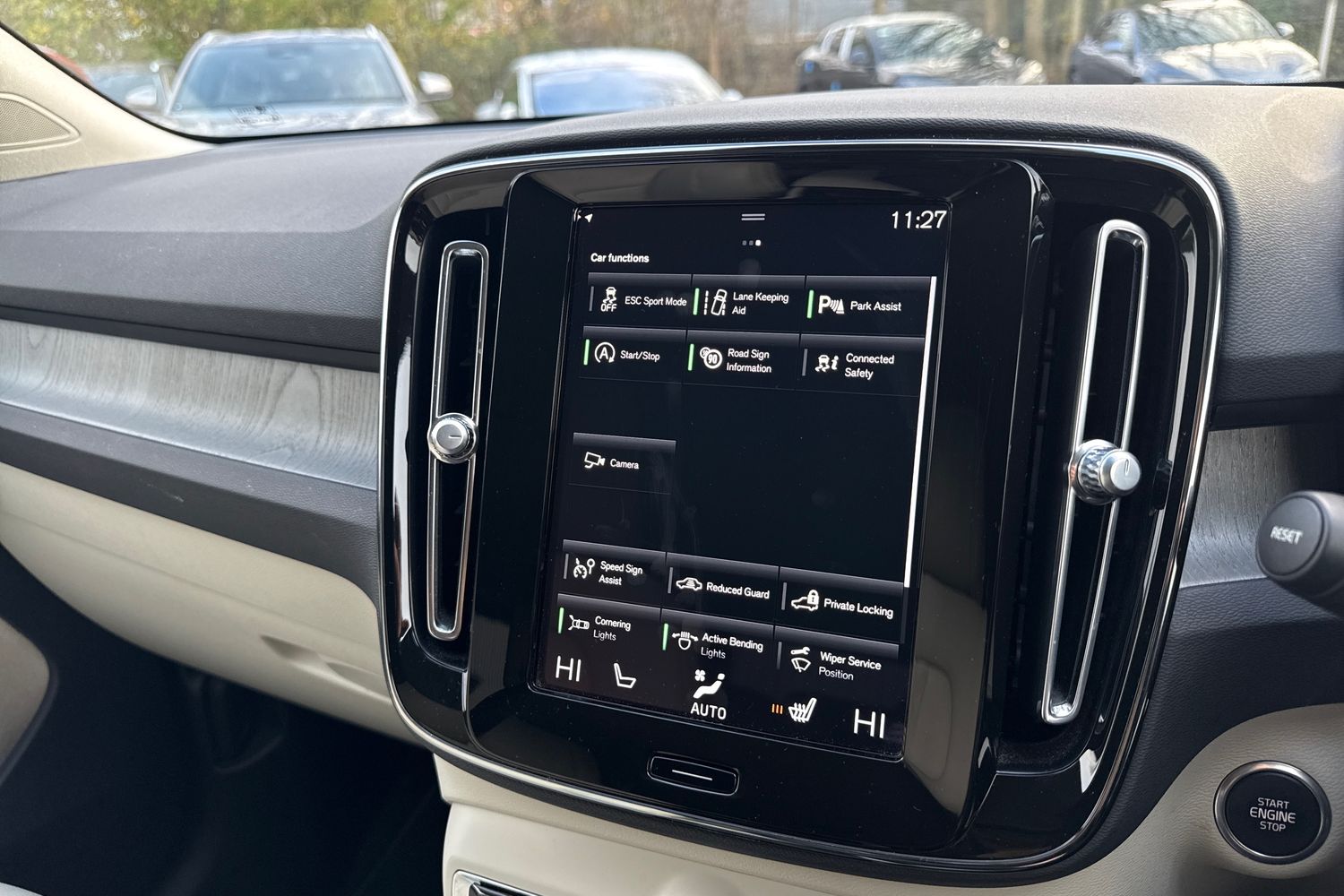 Used Volvo XC40 2021 for sale - 77026493: Photo 45