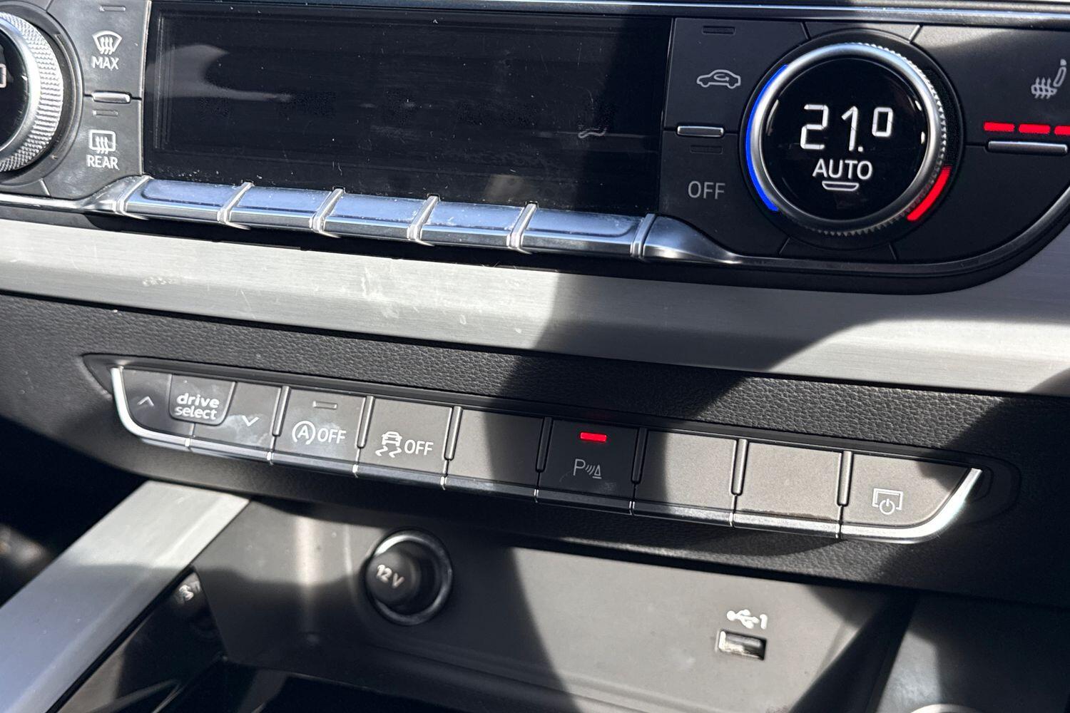 Used Audi A4 2024 for sale - 77582836: Photo 45