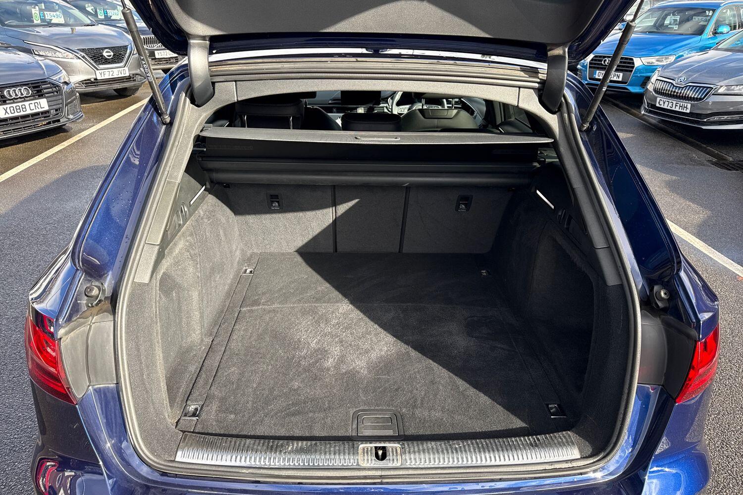 Used Audi A4 2024 for sale - 77582836: Photo 9