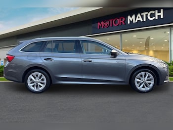 Used Skoda Octavia 2024 for sale - 77535452: Photo