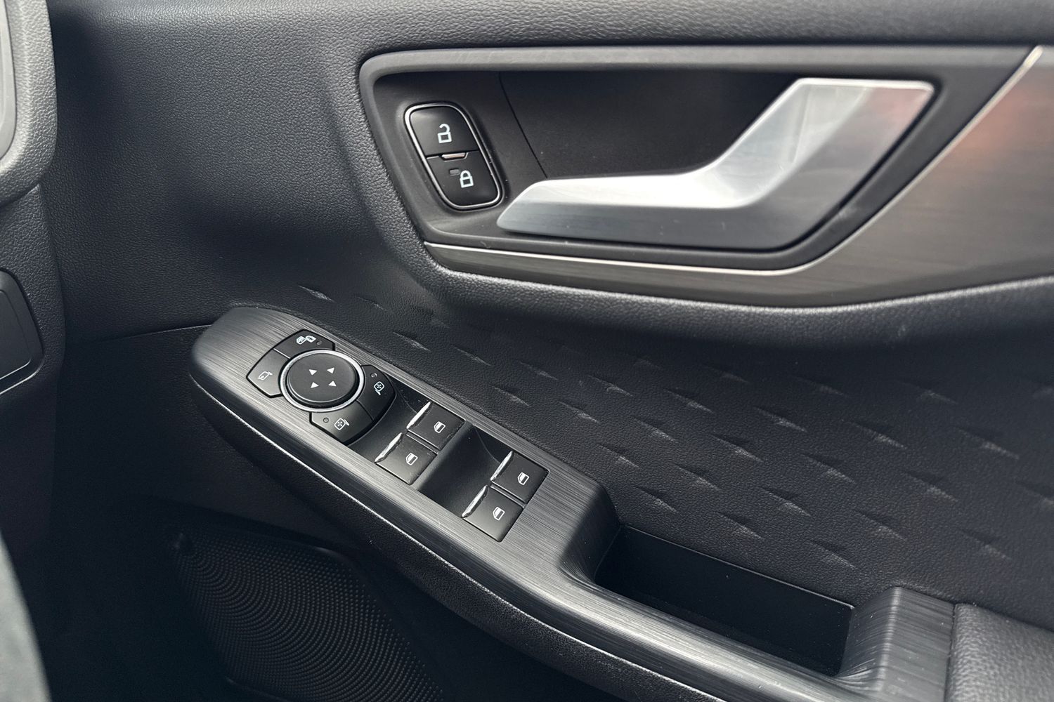 Used Ford Kuga 2020 for sale - 77368638: Photo 17