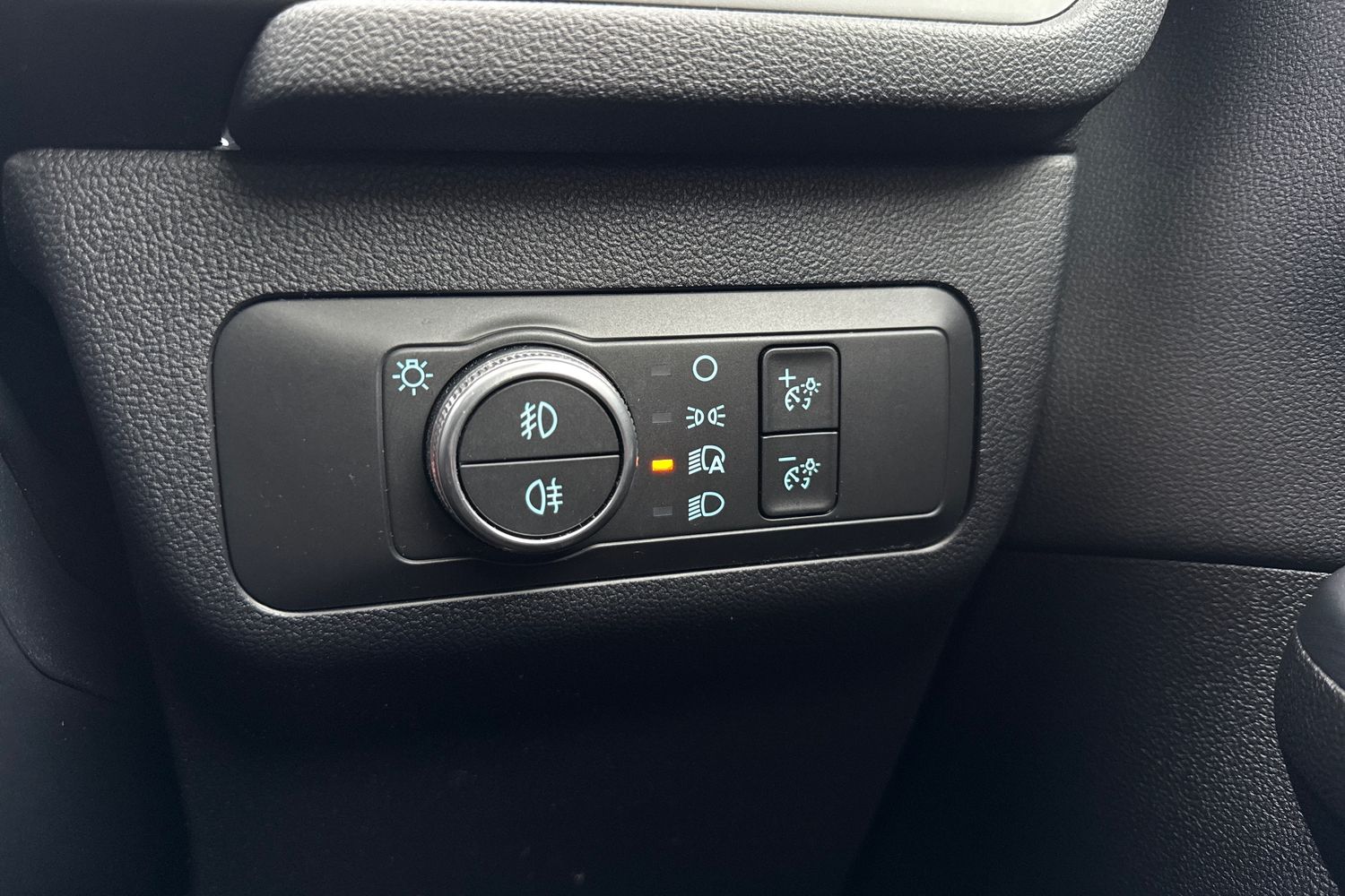 Used Ford Kuga 2020 for sale - 77368638: Photo 37