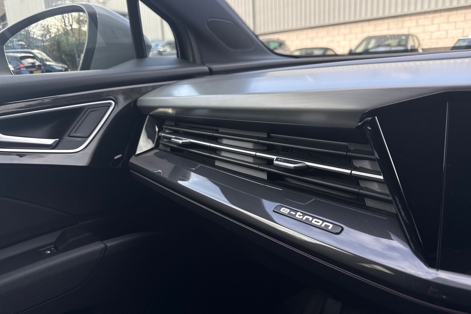 Used Audi Q4 e-tron 2021 for sale - 76416577: Photo 36